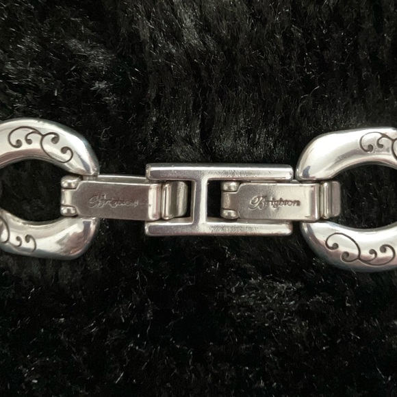 Brighton 💕 Beautiful Engraved on Front and Back Chain Link Necklace w/ Wrapping - Picture 3 of 9